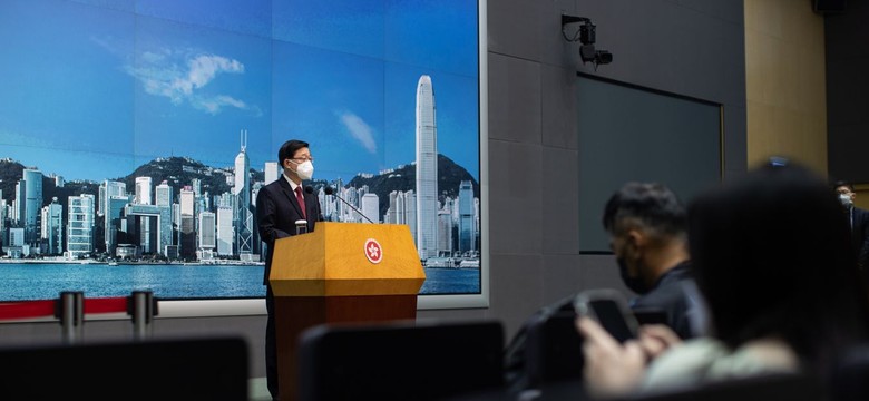 Pierwszy kraj użyje szczepionki przeciw COVID-19 w formie inhalacji