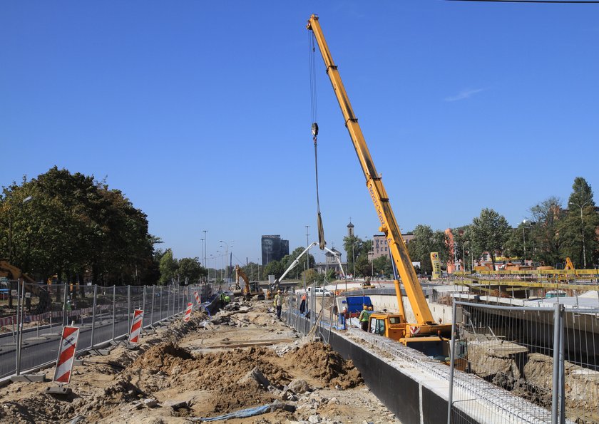 budowa przystanku piotrkowska centrum