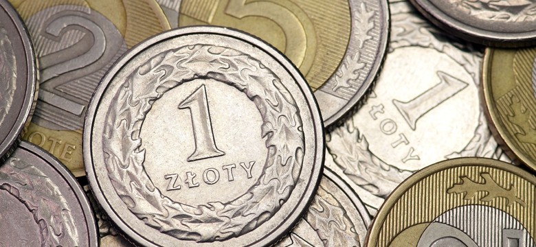 We wtorek złoty kontynuował spadki, podobnie jak inne waluty naszego regionu