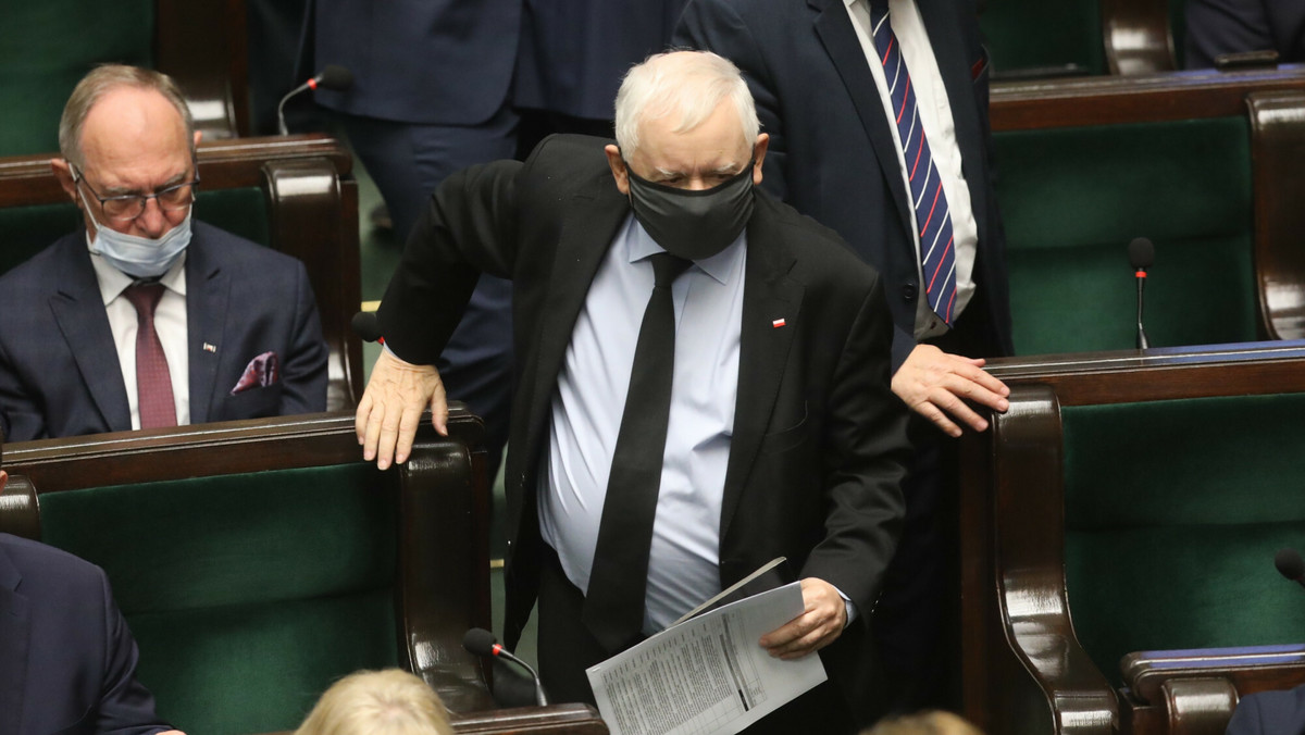 Granica pułapką dla opozycji. Jarosław Kaczyński idzie za ciosem