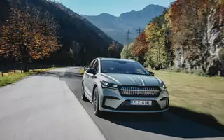 Skoda Enyaq iV – jazda w górach i autostradami