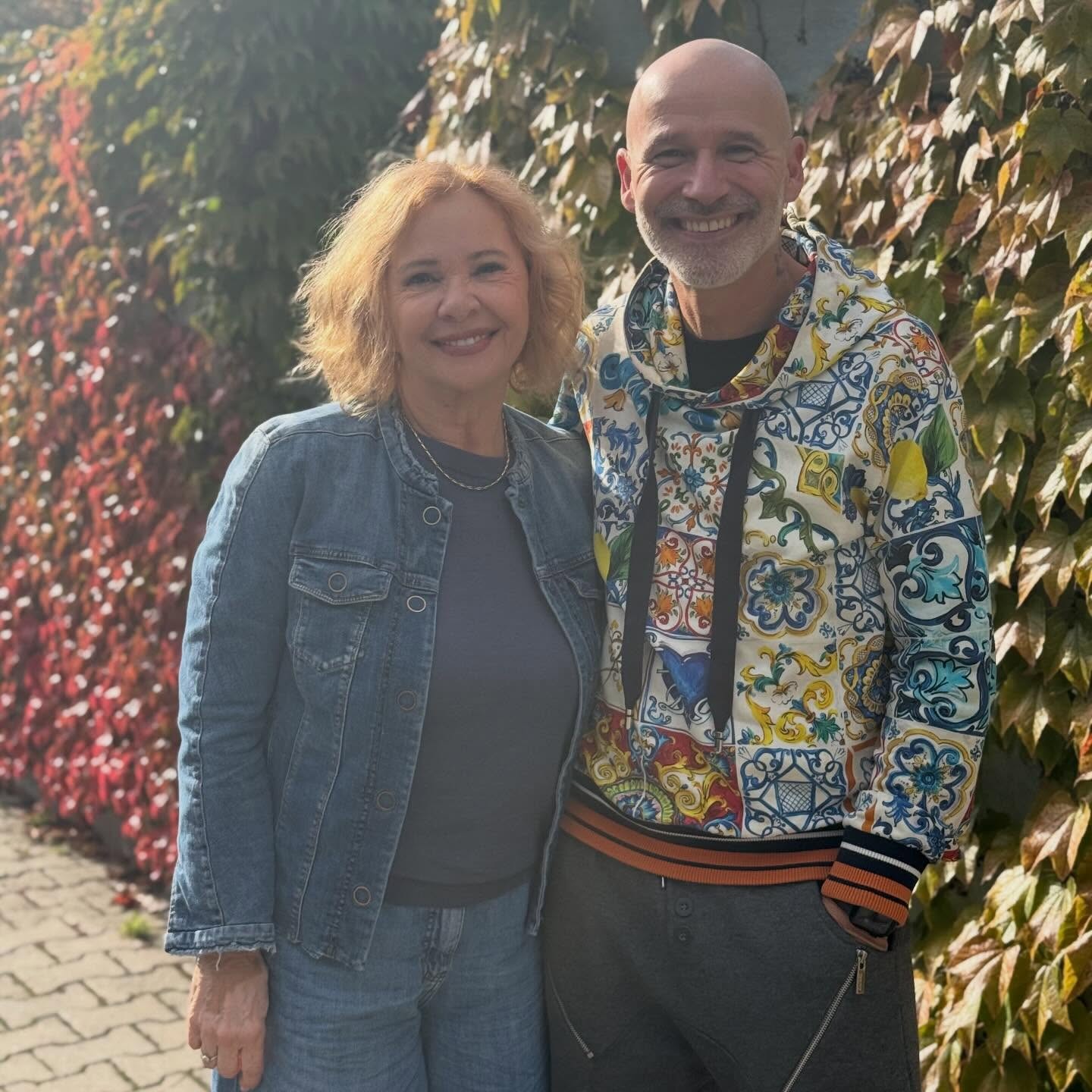 Moderátor Honza Musil a herečka Kamila Magálová.