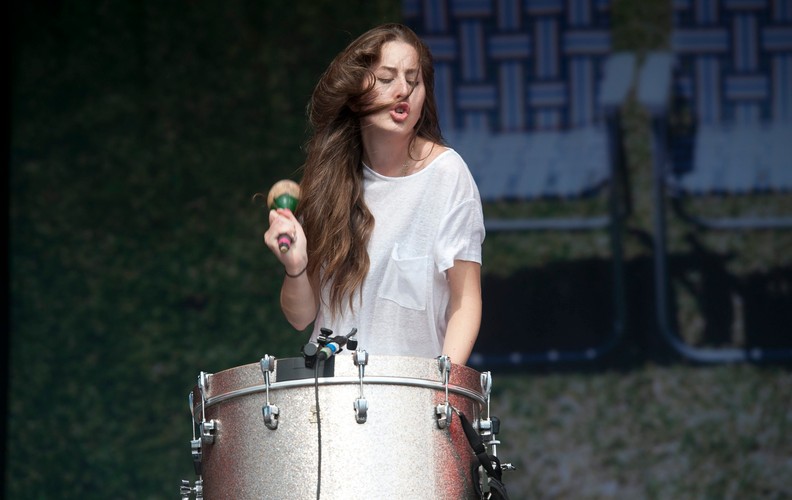 Haim podczas występu na Glastonbury Festival 2014