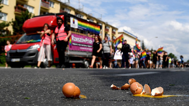 "Daily Telegraph": PiS podsyca nienawiść do LGBT