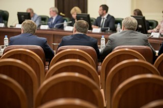 Więcej kompetencji dla samorządów. Nadzór wojewody zostanie złagodzony