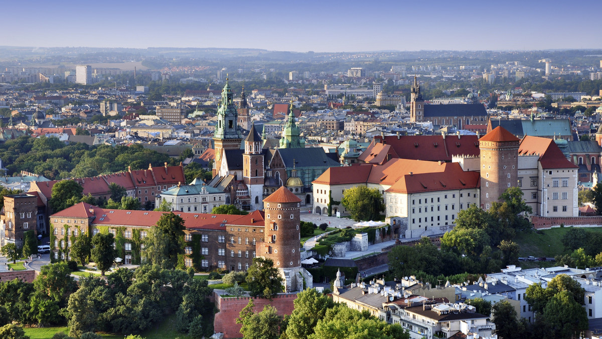 Ponad 170 zabytków będzie odnowione w tym roku z pieniędzy Społecznego Komitetu Ochrony Zabytków Krakowa. Łącznie na ten cel przeznaczonych zostanie 30 milionów złotych. Lista zabytków została właśnie zatwierdzona.