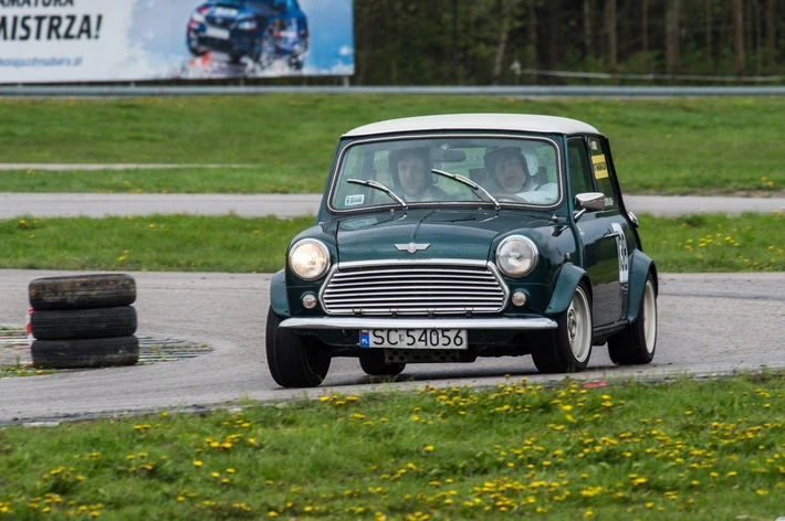 Mini na Clasic Auto Cup