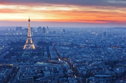 Francja: Wielka mobilizacja sił bezpieczeństwa w noc sylwestrową