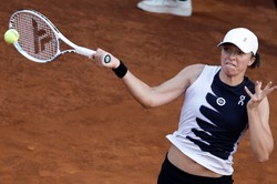 Iga Świątek: Jeśli się zgubię, jak Katy Perry na koronacji, proszę, uratujcie mnie