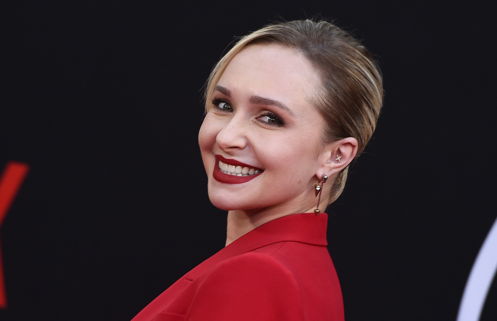 Zomrela americká herečka Hayden Panettiere.