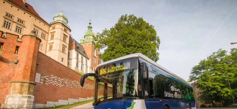Pracownicy Solarisa pod lupą CBA i prokuratury. Chodzi o ustawianie przetargów na autobusy i pranie brudnych pieniędzy