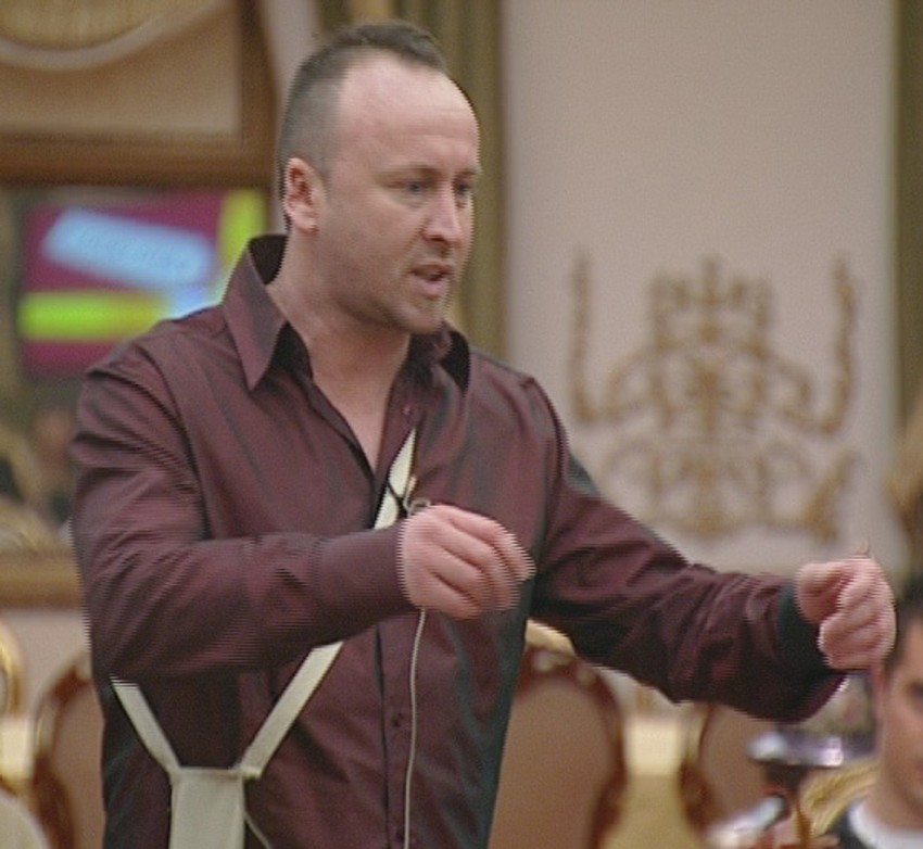 Đani Ćurčić prokocka pare