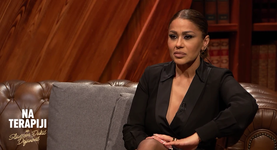 Mina Kostić, emisija "Na terapiji sa Slavicom Đukić Dejanović"