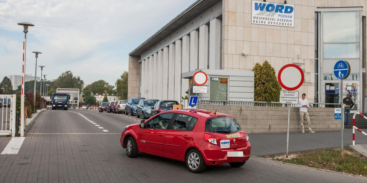 Poznań: pracownica WORD z koronawirusem. Egzaminowała kursantów