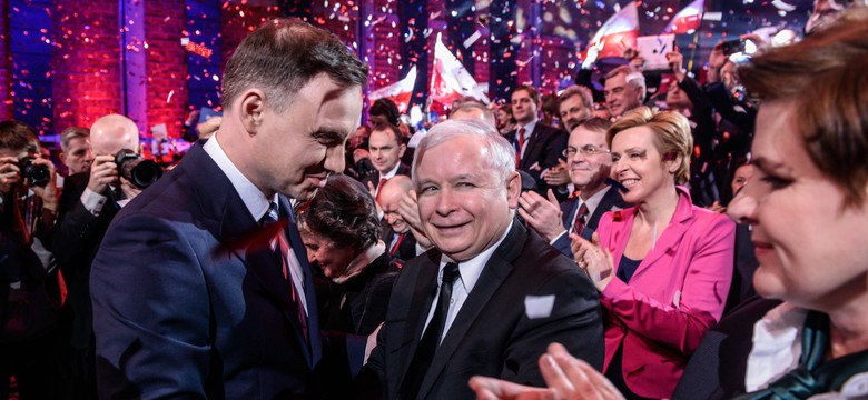 Rozenek: PiS wydało pół miliona. Bogata partia, wolno jej...