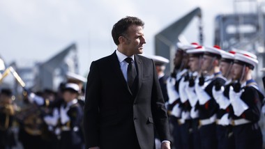 francuskie odstraszanie nuklearne w europie: macron wymienia polskę ja