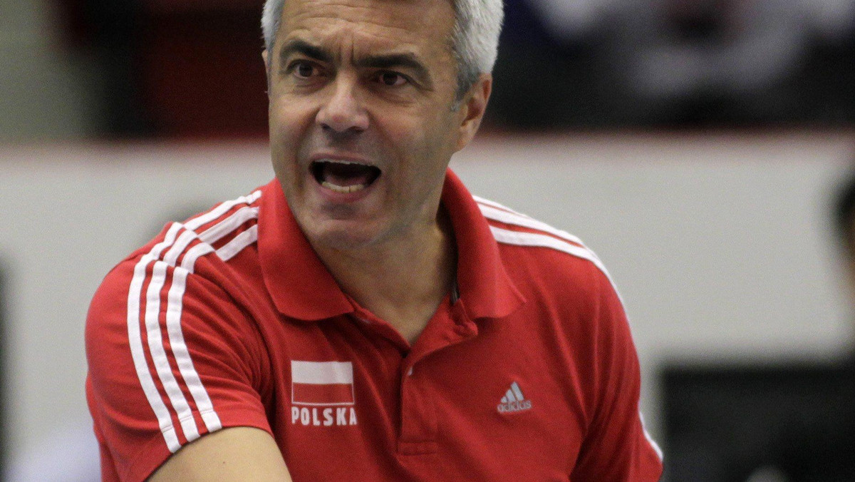 Szkoleniowiec reprezentacji Polski siatkarzy, Andrea Anastasi rozmawiał tuż przed świętami Bożego Narodzenia ze "Sportem". Włoch podsumował pierwszy sezon pracy z Biało-Czerwonymi i zapowiedział, że w kolejnym siatkarze wcale nie będą mieć łatwiej.