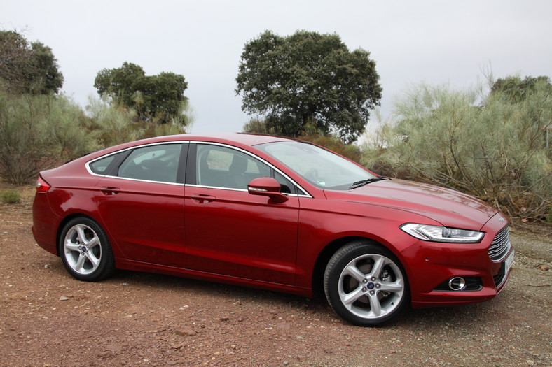 Ford Mondeo 2015