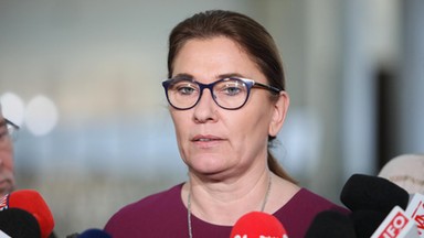 Beata Mazurek: w ogóle nie mówimy na temat dymisji Anny Zalewskiej