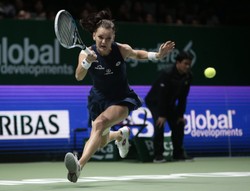 Nieprawdopodobna akcja Radwańskiej. Polka na ustach tenisowego świata. WIDEO