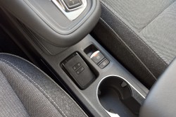 Eksperci wskazali słaby punkt nowych aut. Niecałe 10% zaliczyło test