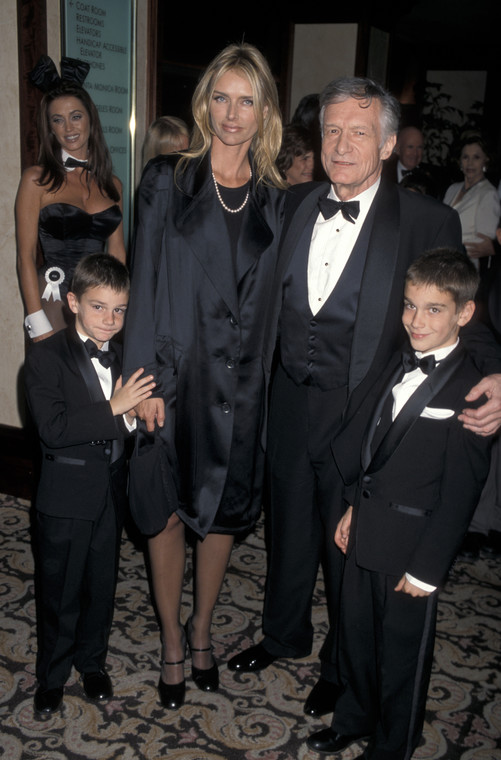 Kimberly Conrad i Hugh Hefner z dziećmi