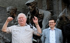 Kierwiński odpowiada Wałęsie: Nie było 100 tys., ale ludzi przybywało systematycznie