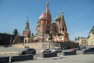 W Davos nie brakuje głosów, że czas dogadać się Kremlem? Podolak: Ukraina nie handluje swoją suwerennością