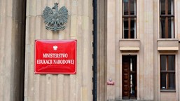 men apeluje do rodziców. to trzeba sprawdzić przed wyjazdem na ferie