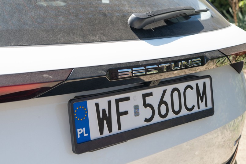 Bestune T77