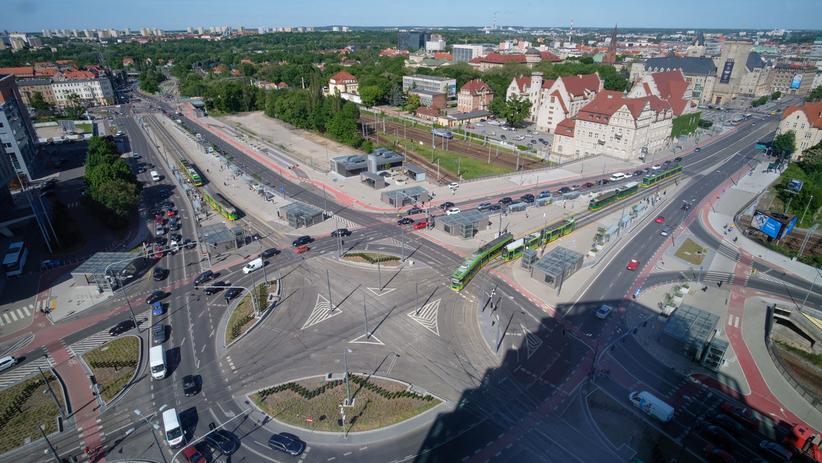 30 lat samorządu w Polsce. Stara nowoczesność polskich miast. Wywiad z Filipem Springerem