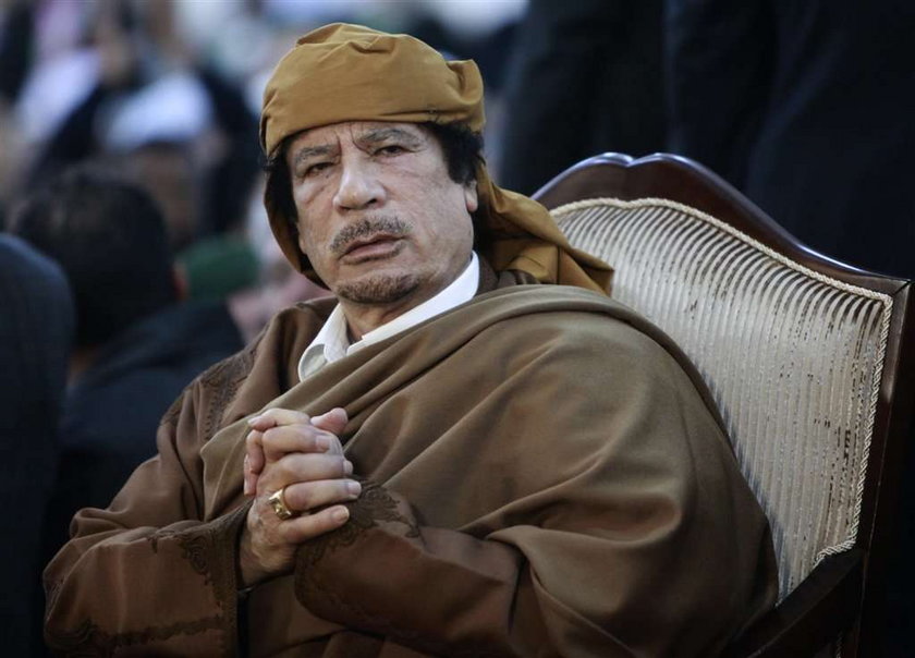 Kaddafi topi rebeliantów we krwi