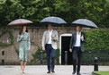 Księżna Kate, książę William i książę Harry w White Garden