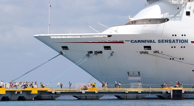 Carnival cruise line ship