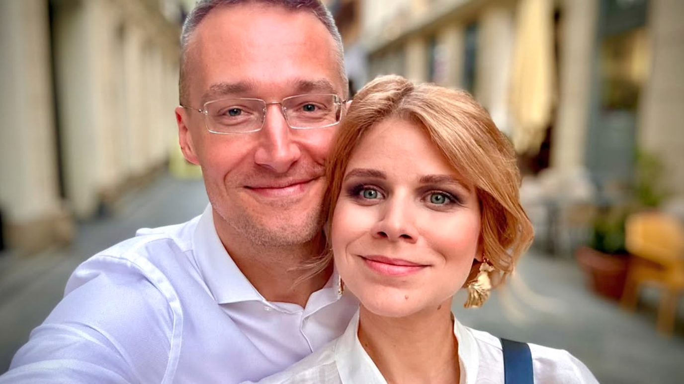 Manželia Michal Kovačič a Zuzana Kovačič Hanzelová.