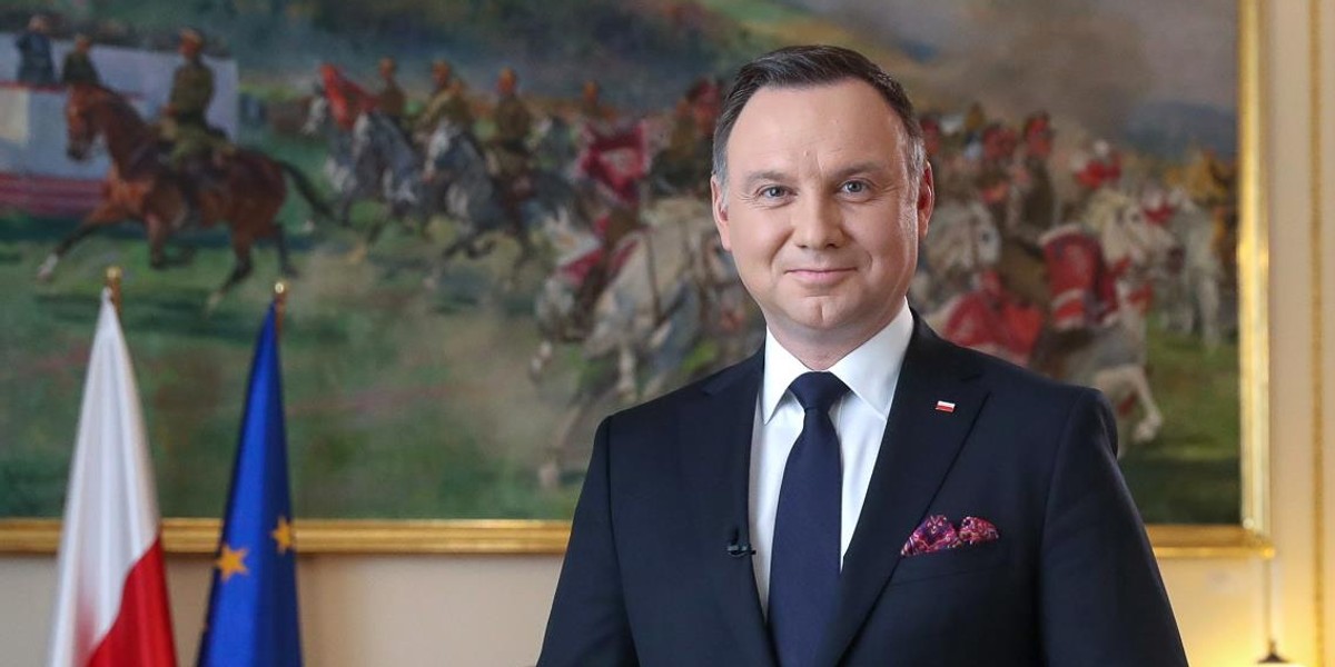 Prezydent Andrzej Duda został pszczelarzem