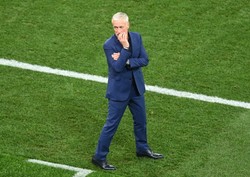 Deschamps nie myśli o dymisji. "Nie należy podejmować decyzji na gorąco"