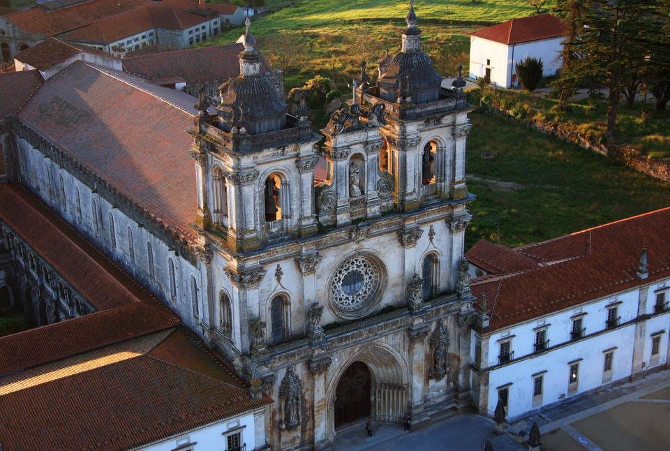 Alcobaca- Mosteiro de Alcobaca-fot John Copland-Alcb_42e326- b