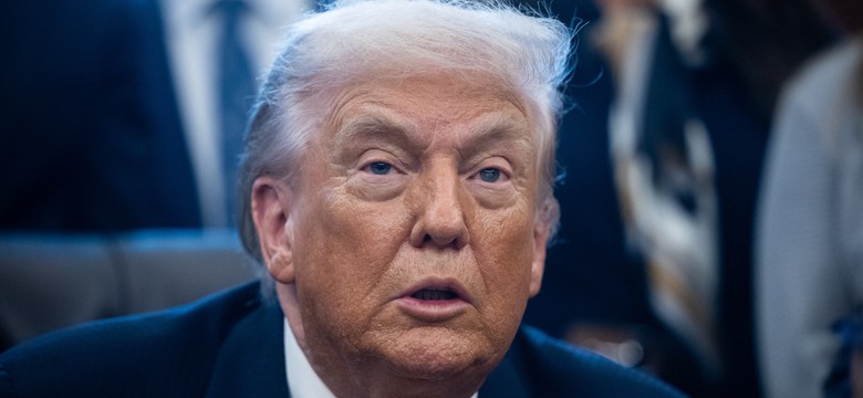 Ten kraj boi się interwencji USA. Wyda 9 mln dolarów, by obalić oskarżenia Trumpa