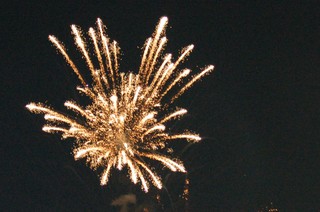 Sprzedajesz fajerwerki? Musisz zrejestrować firmę