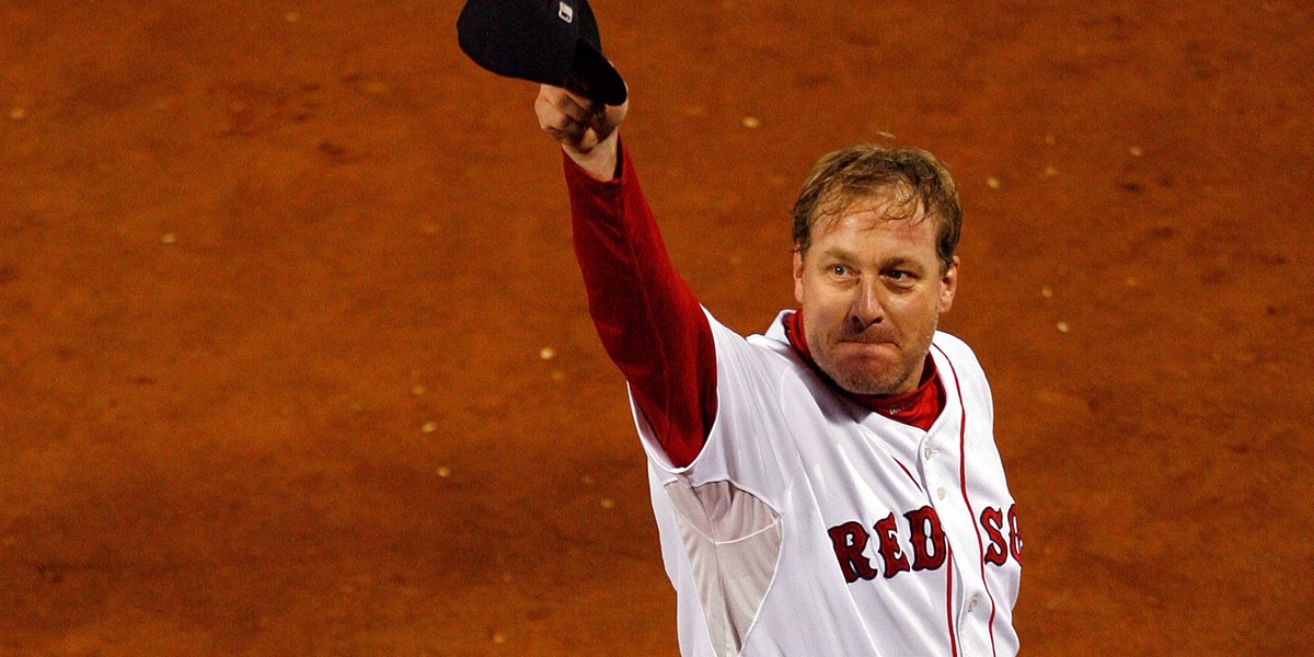 Curt Schilling says he's running for Senate in 2018, setting up potential blockbuster race with Elizabeth Warren 