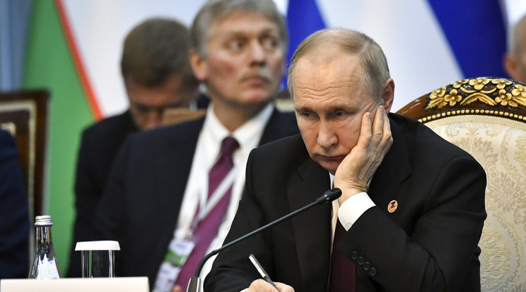 A volt orosz Szövetségi Biztonsági Szolgálat extagja szerint egyre elégedettlenek Putyinnal és a katonai felsőbb vezetéssel / Fotó: MTI/AP/Vlagyimir Voronyin