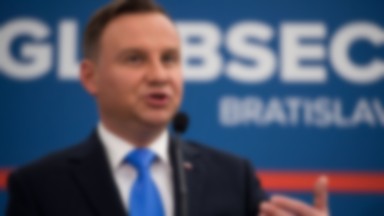 Prezydent Duda jedzie do Legionowa. Czekają na niego protestujący