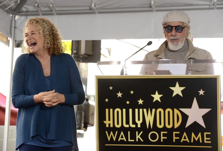 Carole King i producent Lou Adler