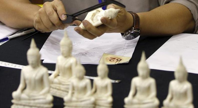 U.S. pushes China on ivory trade, wildlife NGOs