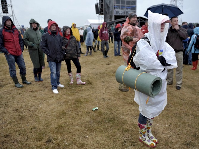 Deszczowy drugi dzień Open'era