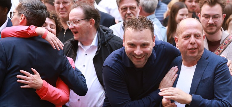 Wybory w Niemczech. Socjaldemokracja pokonała skrajną prawicę o włos