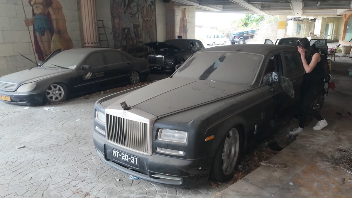 Luksuzni napušteni automobili