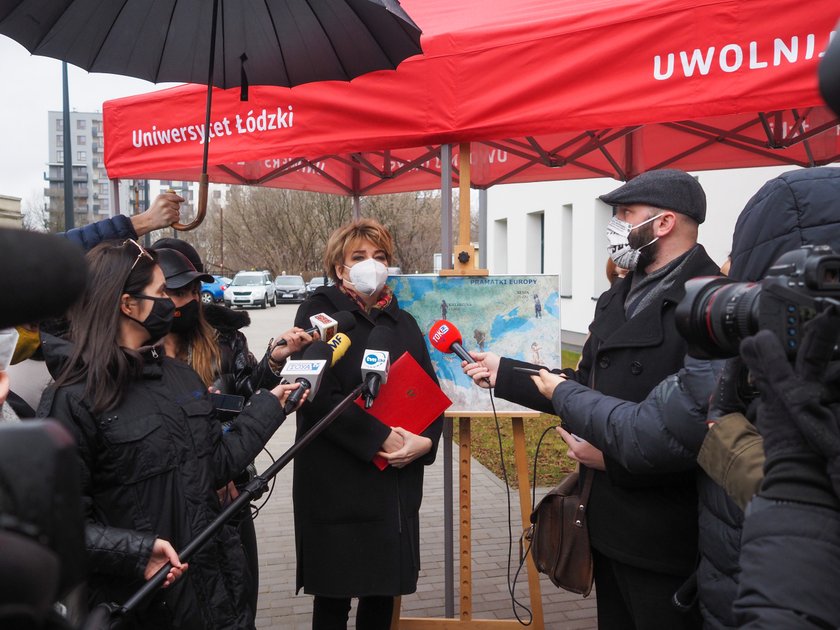 Naukowcy z Biobanku będą badać koronawirusa