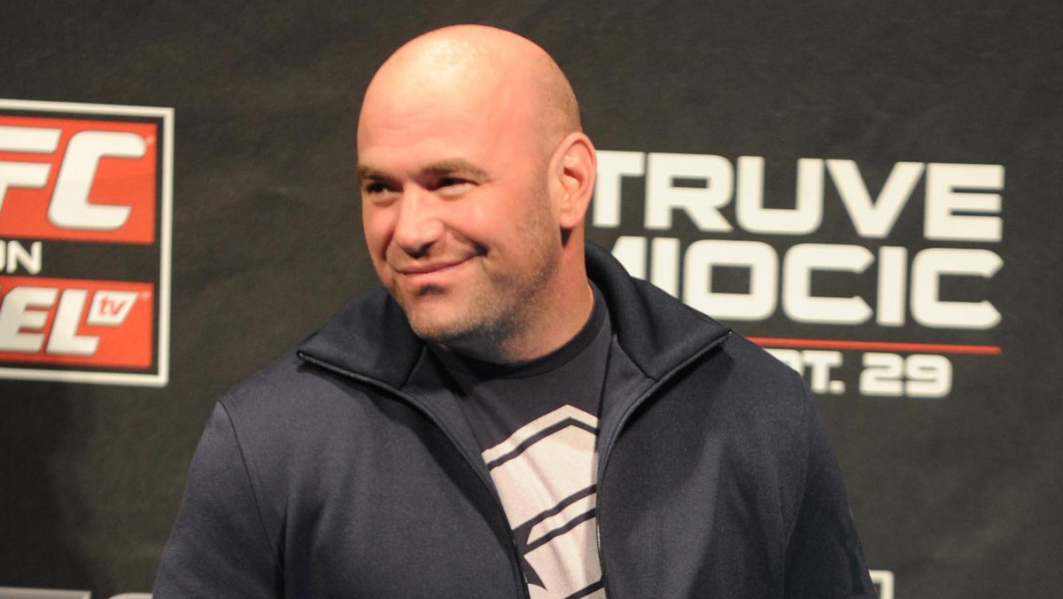 Prezes federacji UFC Dana White zapewnił w rozmowie z dziennikarzami "Super Expressu", że w przyszłym roku zorganizuje galę w Polsce. - Obiecuję, że tak się stanie - powiedział.